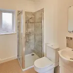 Host & - West Cliff Retreat Дом отдыха Уитби