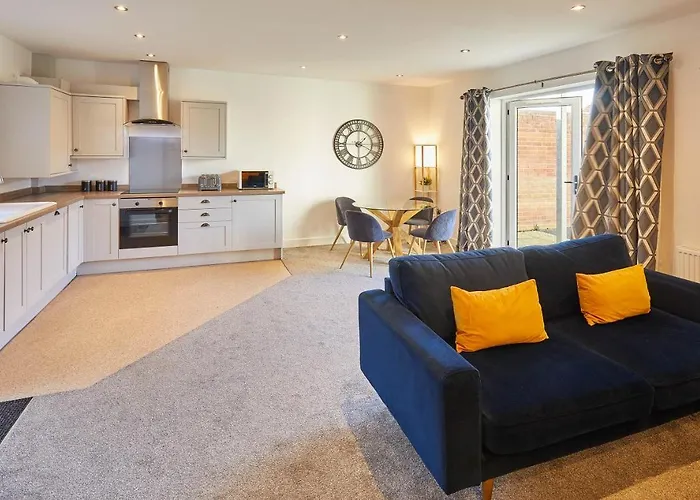 Host & - West Cliff Retreat * Whitby